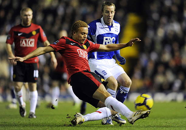 祖国效力 祖国效力