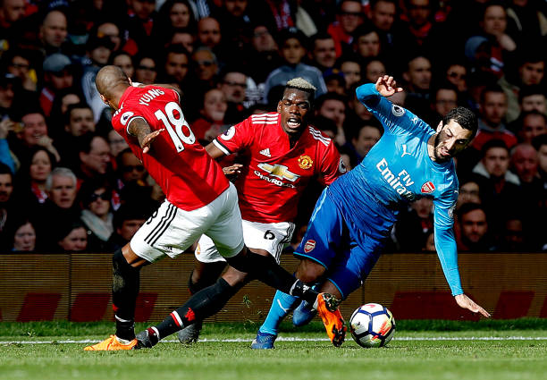 特别是在比 特别是在比