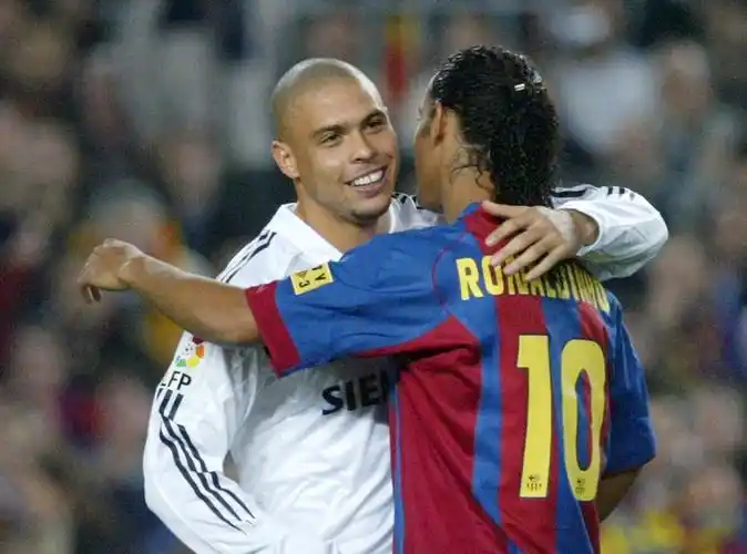 腾空抽射 腾空抽射